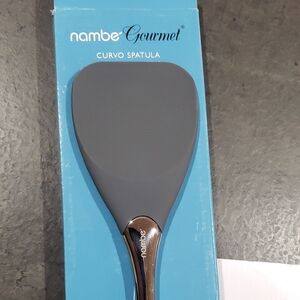 Nambe Gourmet Curvo Spatula - Dark Gray